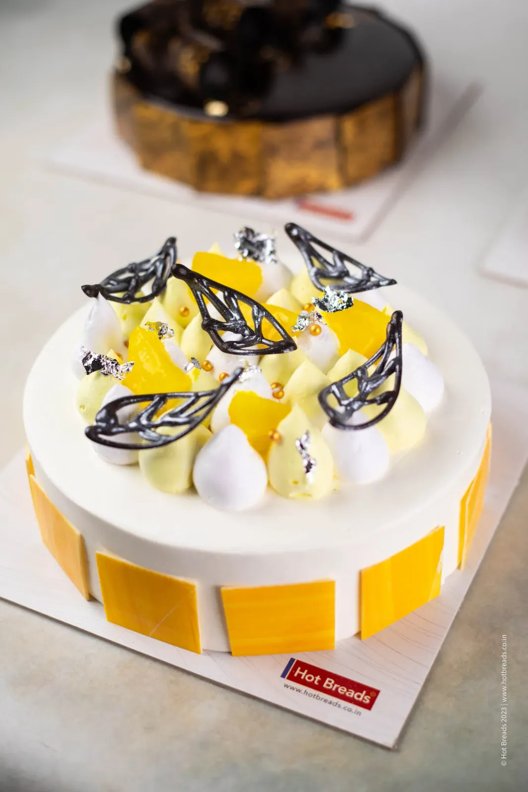 Pineapple Cream Cake view 4