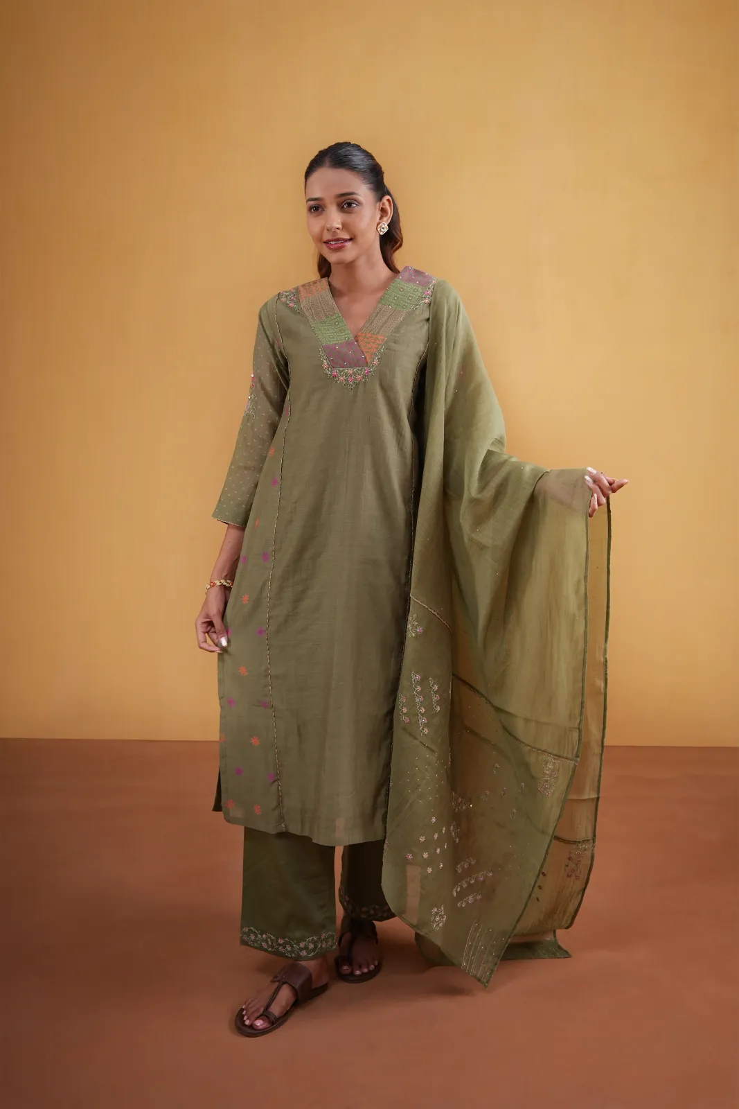 Palash Suit Set
