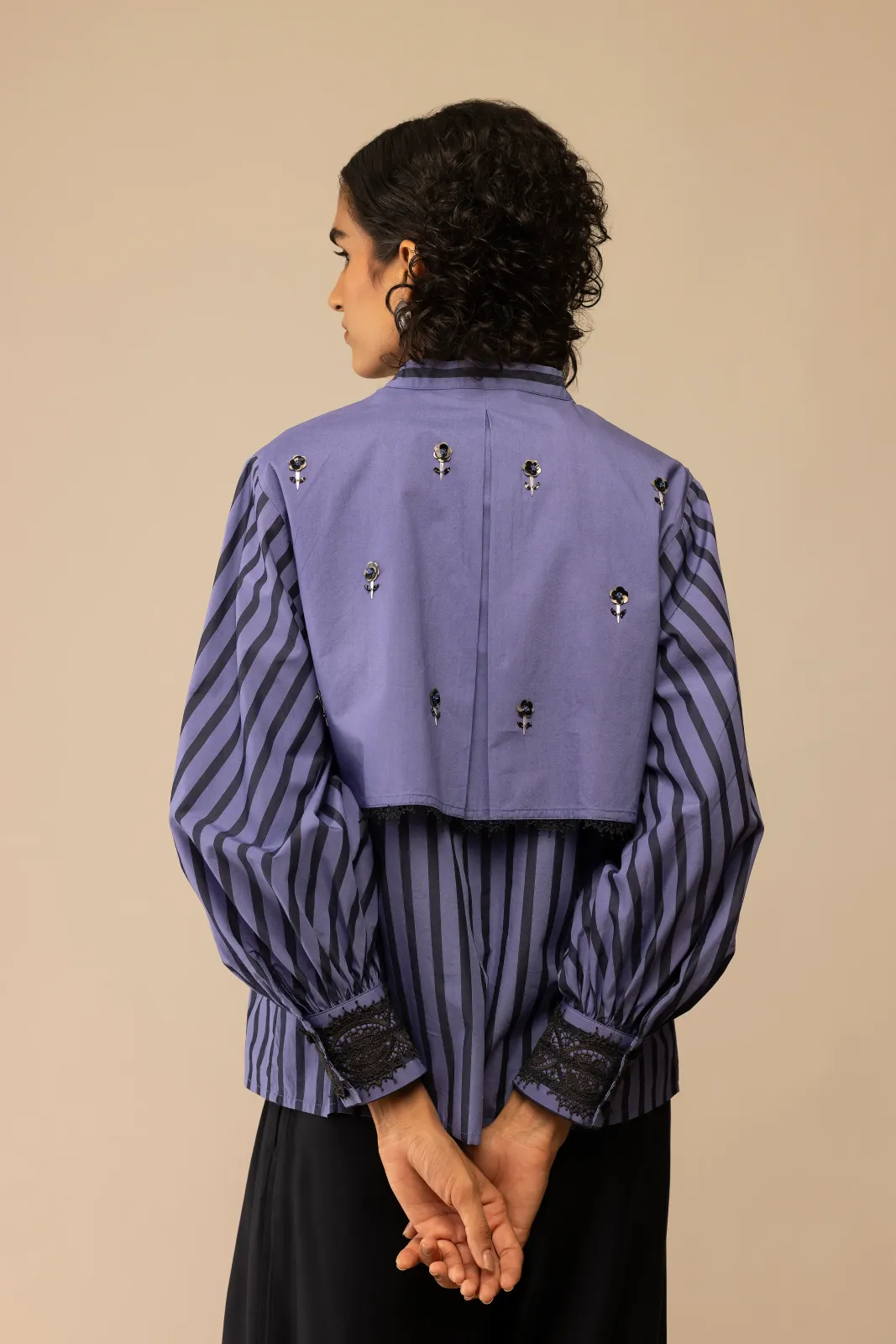 Nora - Blue view 3