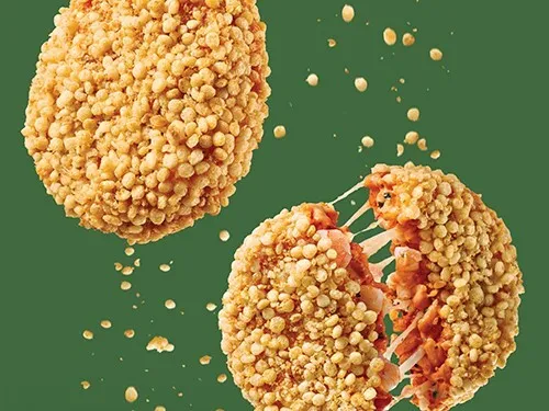 Risotto cakes with Tomato, Mozzarella and Shrimp