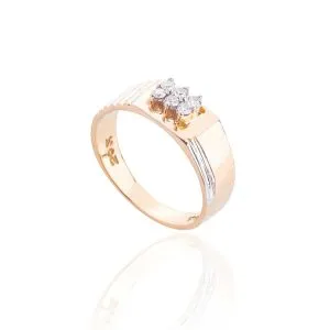 Elegant Diamond Ring