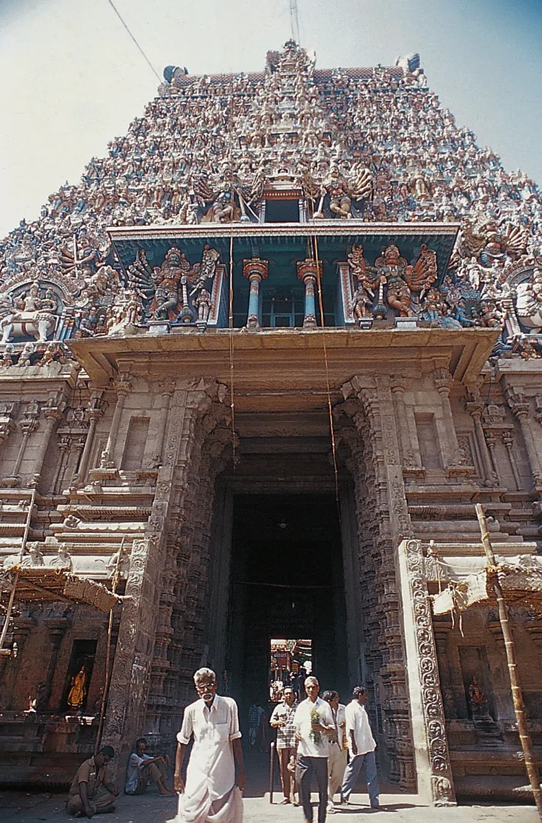 Concepts of Space in Traditional Indian Architecture view 2