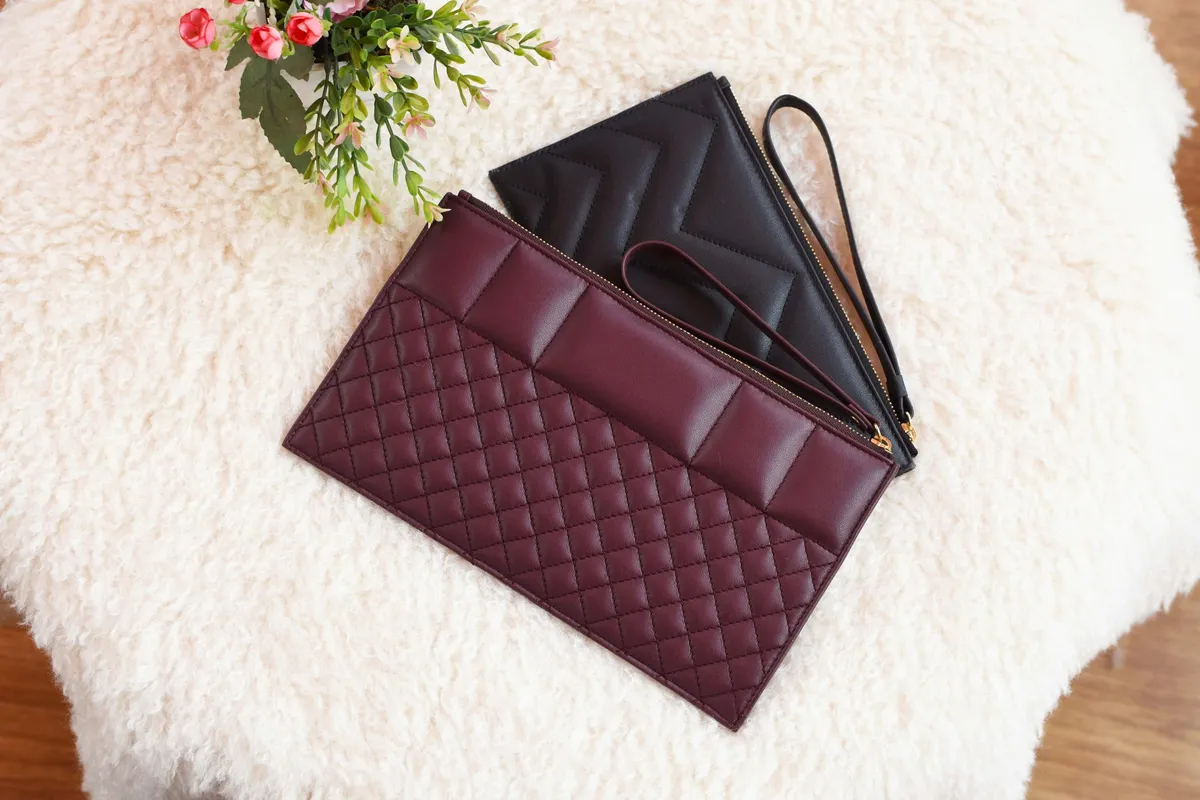 Wallets view 6