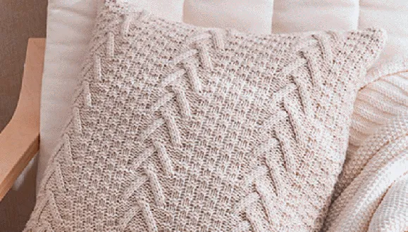Knitted Pillows
