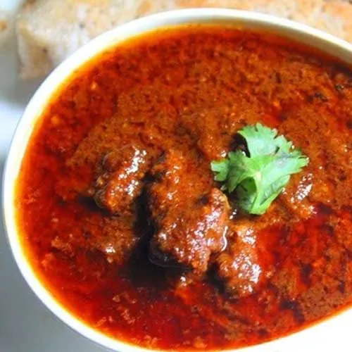 Lal Maas Gravy