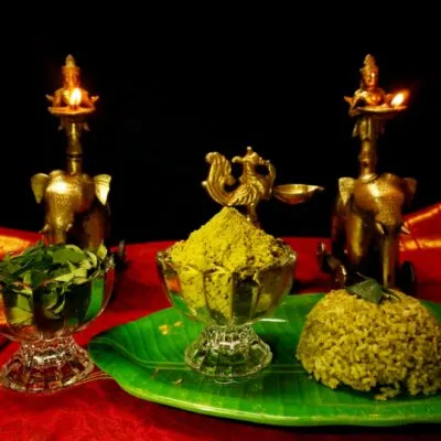 Suswaad Karuveppilai Podi – Curry Leaves Spice Powder